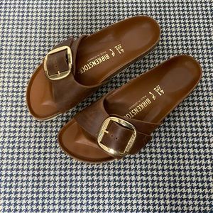 Birkenstock Madrid Big Buckle- Oiled Leather with gold buckle